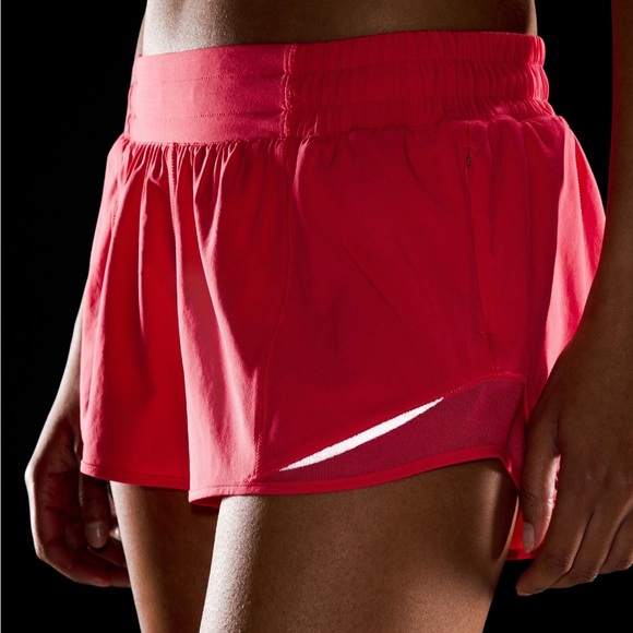 Lululemon Hotty Hot Low Rise Lined Short 2.5” Glaze Pink - Picture 11 of 11